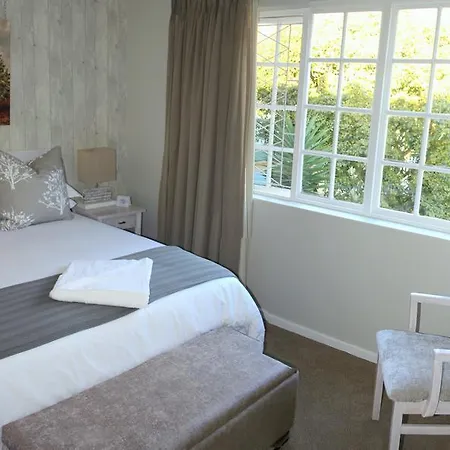 Lodge On Main Guest House And Conference Centre Port Elizabeth Exterior foto
