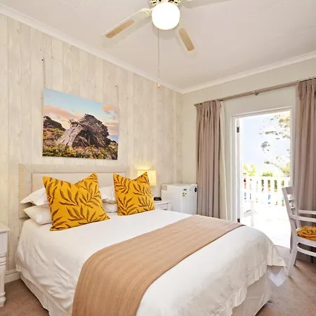 Lodge On Main Guest House And Conference Centre Port Elizabeth Exterior foto