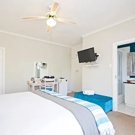 Lodge On Main Guest House And Conference Centre Port Elizabeth Exterior foto
